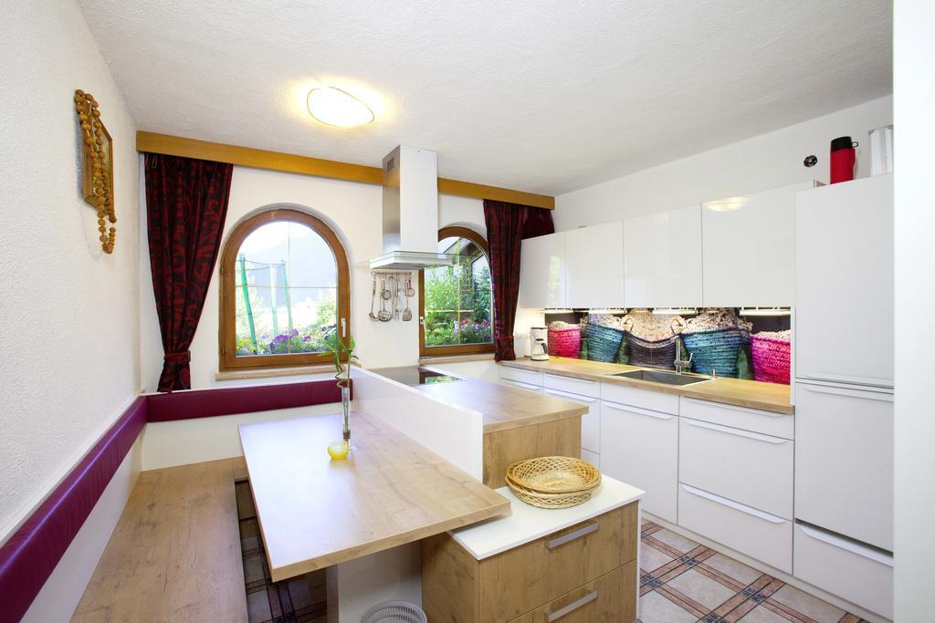 Familienferienhaus Florentine Längenfeld Exteriér fotografie